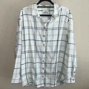 Jachs Girlfriend Cream and White Casual Button Down Shirt with Pockets Size:XL